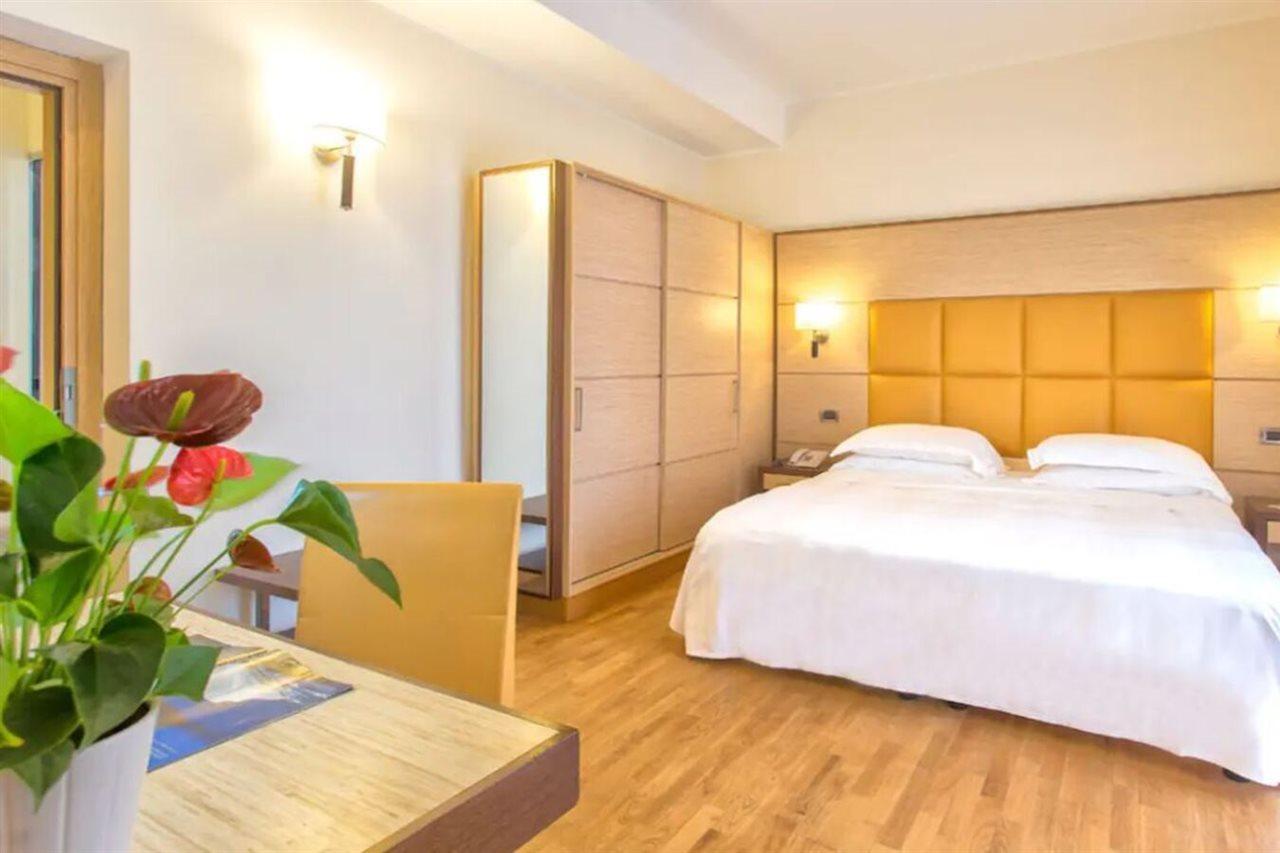 Virgilio Grand Hotel สแปร์ลองกา ภายนอก รูปภาพ