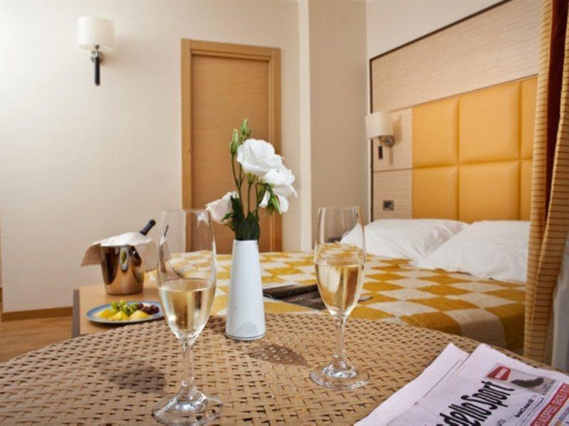 Virgilio Grand Hotel สแปร์ลองกา ภายนอก รูปภาพ